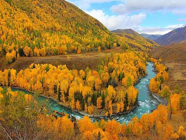 7 Days Picturesque Xinjiang Tour to Kanas Lake