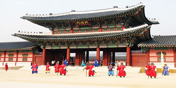 Geyongbokgung Palace