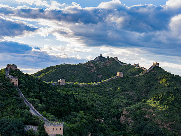 Beijing Simatai Great Wall and Gubei Water Town Day Tour