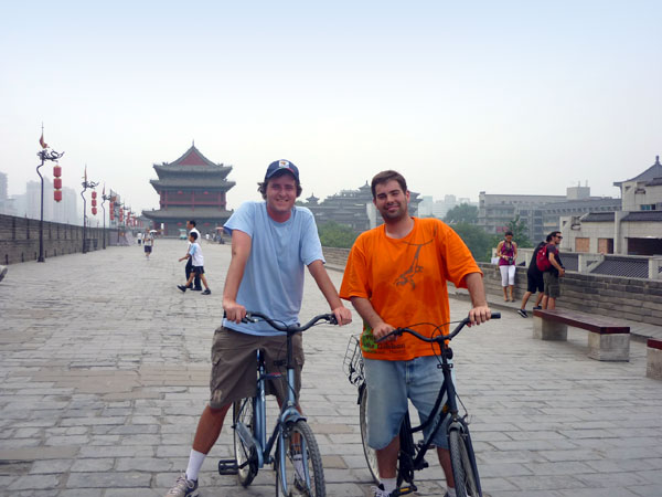 Visit Xi’an Ancient City Wall