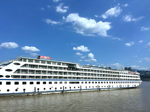 12 Days Upstream Yangtze Cruise Tour